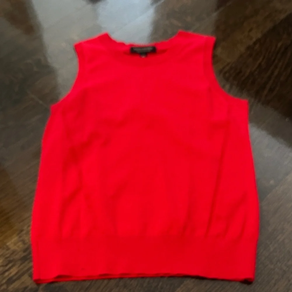 Banana Republic Bold Red Knit Tank - Picture 3 of 4